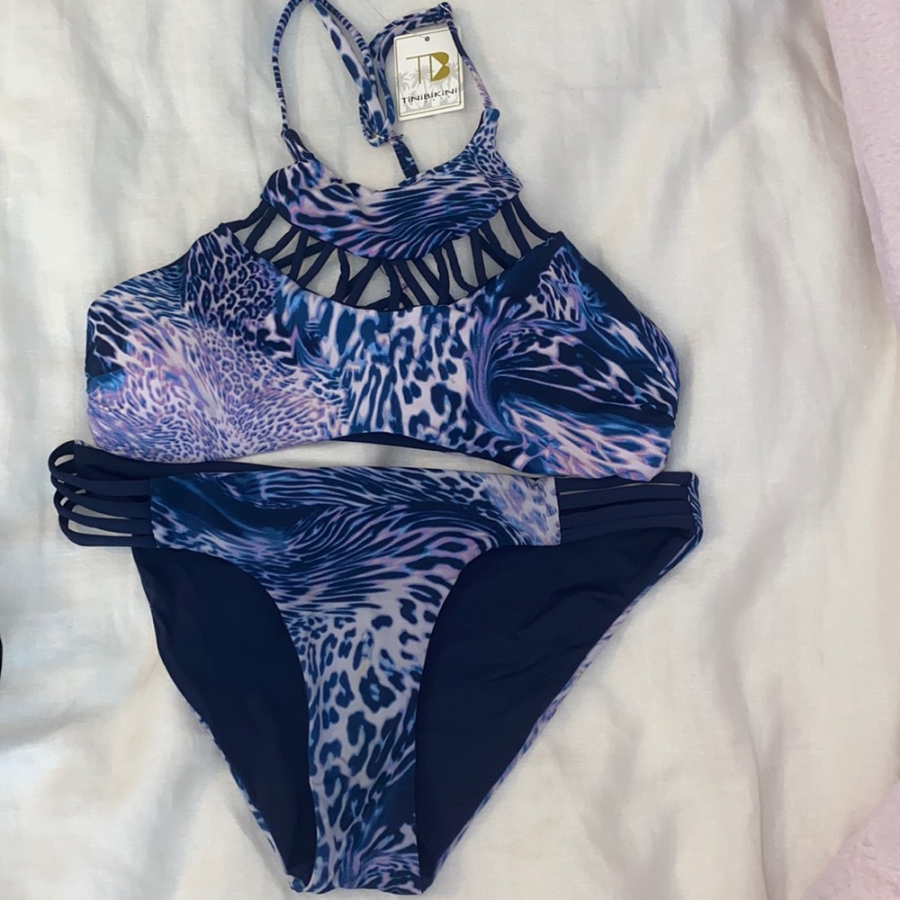 Matching Bikini NWT!